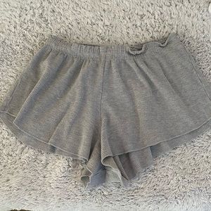 brandy melville ruffled shorts
